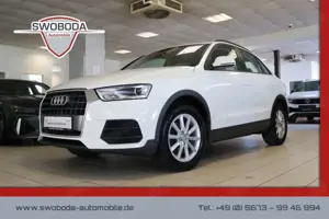 Audi Q3 basis Xenon PDC DAB+ Bergfahrassistent AHK