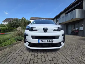 Peugeot Traveller Bild 2