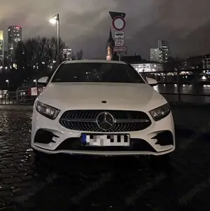 Mercedes-Benz A 200 7G-DCT AMG Line