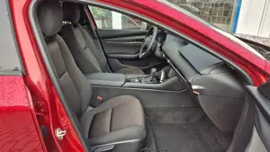 Mazda 3 2.5L e-SKYACTIV G 140ps 6AT FWD Exclusive-Line Bild 4