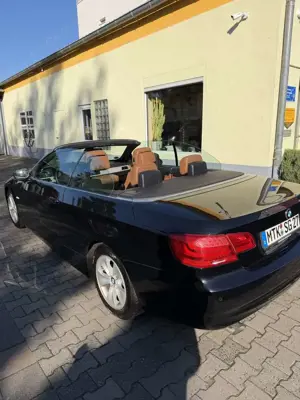 BMW 320 320d DPF Cabrio Aut. Edition Exclusive
