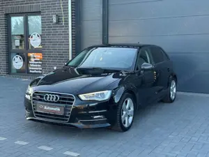 Audi A3 Sportback Quattro*NAVI*PDC*SHZ*Bi-Xenon*S-T*