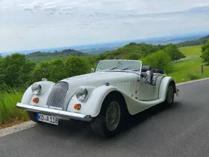 Morgan Plus 8 Classic Data Note 2, WGA 45000.- umfangreich überarbeitet