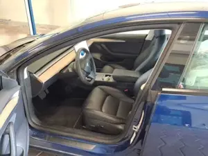 Tesla Model 3 Bild 5