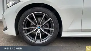 BMW 320 d xDrive Lim M-Sport,ACC,adLED,Park+,HiFi Bild 3