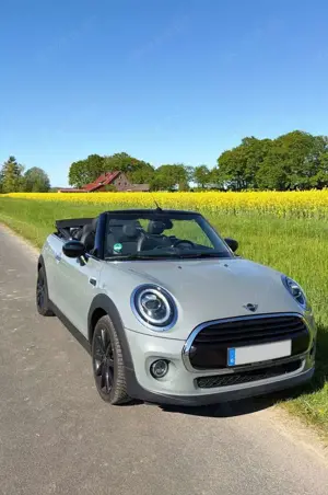 MINI Cooper Cabrio Leder  Chili  Excitement  Licht Paket