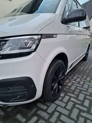 Volkswagen T6.1 California DSG 4MOTION Beach Tour Edition