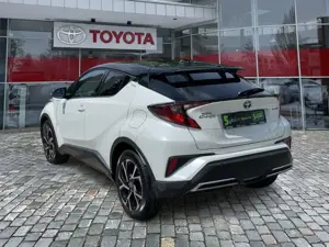Toyota C-HR 2.0 Team D zuverlässiger Crossover*wenig KM Bild 4