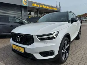 Volvo XC40 R Design D4 Automatik AWD/PANO/SCHIEBEDACH