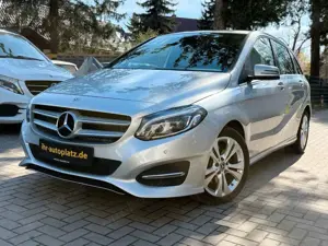 Mercedes-Benz B 200 Urban Style Edition LED, Navi