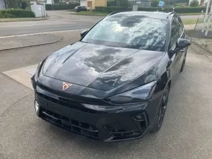 CUPRA Leon Kombi ST 1,5 eTSI DSG Edge AHK ACC LED