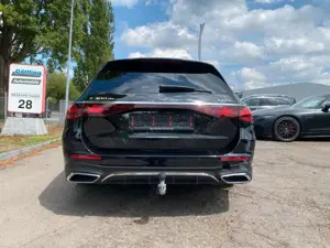 Mercedes-Benz E 300 T de 4M *AMG Advanced/Pano/AHK/Distronic* Bild 5
