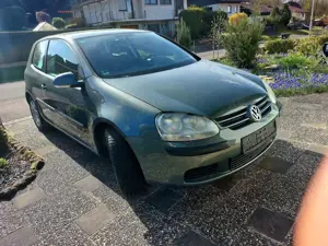 Volkswagen Golf Golf V  3-Türer 1.6 Trendline