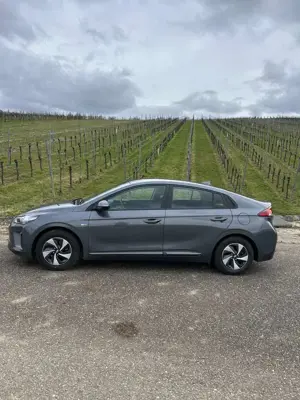 Hyundai IONIQ Trend Hybrid