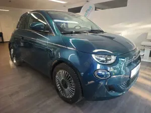 Fiat 500e 42 Style Comfort SHZ RFK PDC 50km
