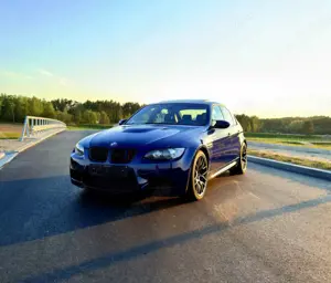 BMW M3 E90