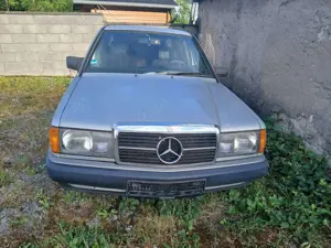 Mercedes-Benz 190 190 E