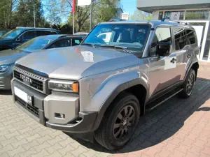 Toyota Land Cruiser PRA 2,8 MildHyb Execu. NEW ON STOCK Bild 3