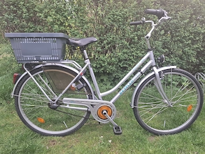 28" Alu Damen Trekkingrad von Kettler mit 5 Gänge, Einkaufskorb und Schloß