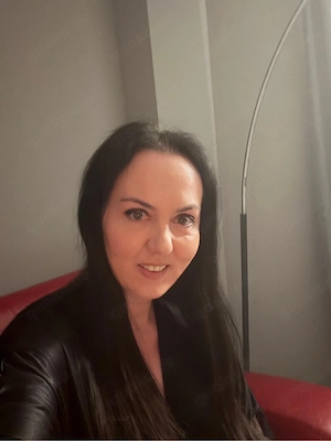 Body2body und Nurumassage