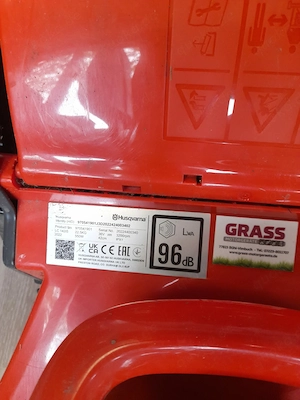 Rasenmäher mit Akku 