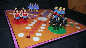 DC Playmobil Mensch ärgere Dich nicht Spiel Special Edition Brettspiel Marvel Figuren Catwoman