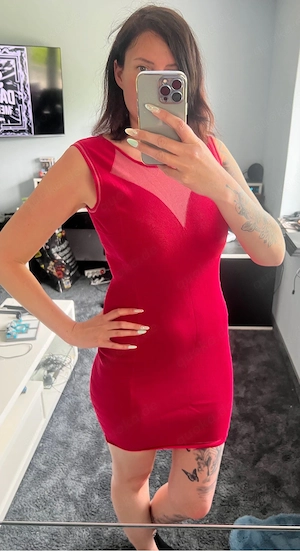 Kleid von Guess Größe M