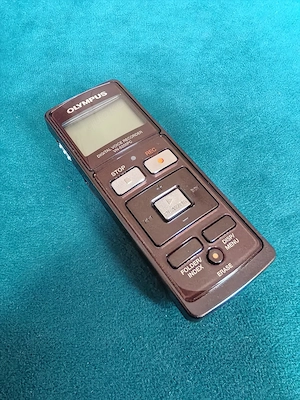 Olympus VN-5200PC Digitaler Vintage Voicerecorder Diktiergerät
