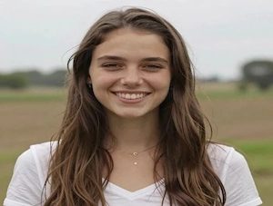 Hallo, Alina, weiblich, 27 Jahre, möchte einen Mann zur dauerhaften Partnerschaft kennenlernen