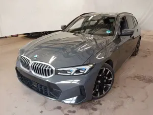 BMW 330 i xDrive Touring ab 1,99% eff. / M Paket Panorama