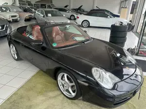 Porsche 996 911 Carrera 4 Cabrio