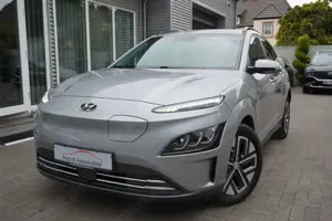 Hyundai KONA KONA Trend WPump 3Phase ACC LED Lenk+SHZ Kam PDC