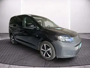 Volkswagen Caddy 1.5 TSI NAVI LM17 PANO RFK SHZ GJR Bild 3