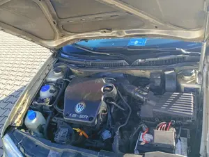Volkswagen Golf 1.6 Automatik Bild 5