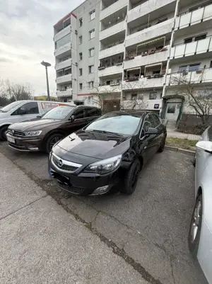 Opel Astra 2.0 CDTI DPF Sport