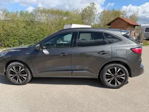 Ford Kuga Kuga 2.0 EcoBlue 4x4 Aut. ST-LINE AHK