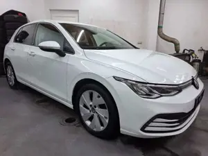 Volkswagen Golf VIII Lim. United