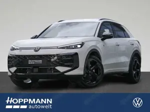 Volkswagen T-Roc R-Line 1.5 l eTSI 150 PS DSG AHK,NAVI,IQ