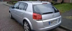 Opel Signum 2.2 Bild 2