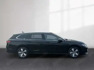Volkswagen Passat Variant TDI DSG Business AHK Nav 360° LHZ Bild 5