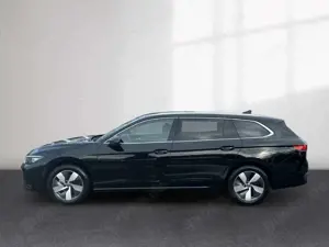 Volkswagen Passat Variant TDI DSG Business AHK Nav 360° LHZ Bild 2