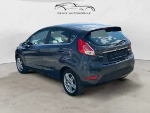 Ford Fiesta Titanium Bild 2