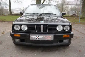 BMW 320 i Cabrio im TOP ZUSTAND - 5 Gang Bild 5