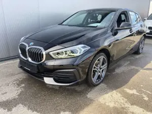 BMW 118 i Advantage *PDC*DAB*WLAN*