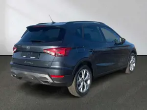 SEAT Arona FR 1.5 TSI LED Navi Sitzheizung GJ-Reifen Bild 3