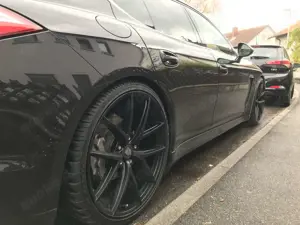 Porsche Panamera S PDK Bild 2