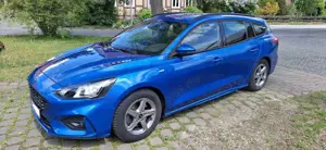 Ford Focus 1.5 ST-LINE*Navi*BO*RFK*PDC/PA*SHZ/LHZ*el. Hk*WKR