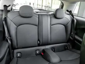 MINI Cooper CLASSIC TRIM+HuD+RFK+PANO+DA Bild 4