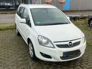 Opel Zafira 1.8 Family Plus