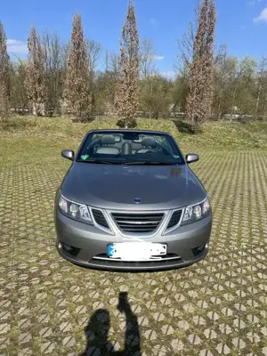 Saab 9-3 1.8t Cabrio Linear Bild 2